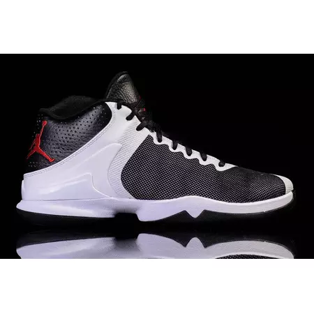 Jordan SuperFly 4 PO Griffin "Black and White" (002)