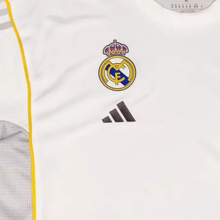 Cubre Camiseta Adidas Real Madrid Basket 2025-26