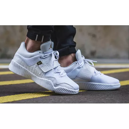 Jordan J23 "White" (101/white/metallic gold)
