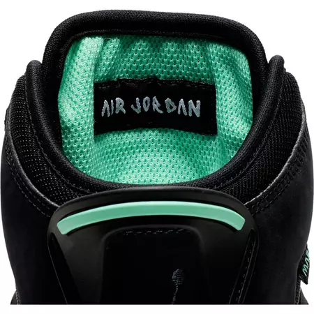 Jordan Mars 270 "Luminescence"
