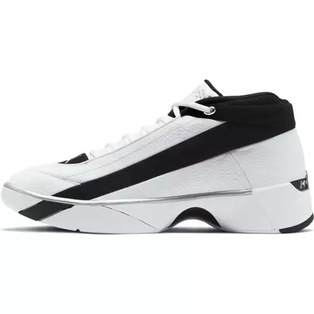 Jordan Team Showcase "White Vibes"
