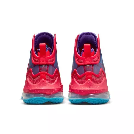 Lebron 19 "Siren Red"