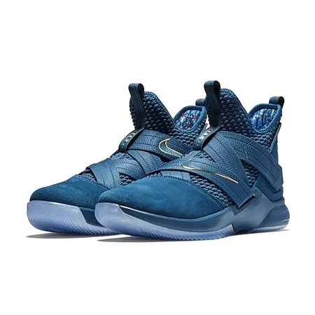 lebron soldier 12 low