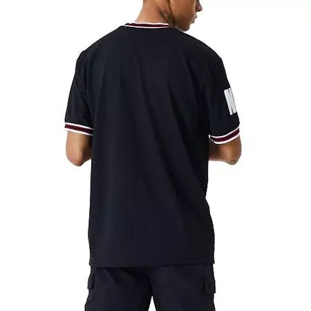 New Era NBA Chicago Bulls Oversized Applique Tee