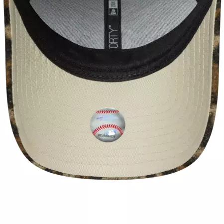 New Era Wmns MLB NY Yankees Cosy Animal Leopard 9FORTY Adjustable Cap
