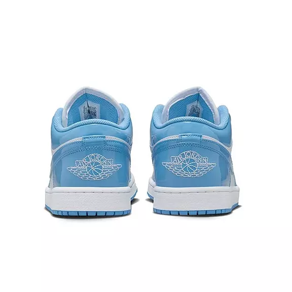 Air Jordan 1 Low SE "Legend Blue"