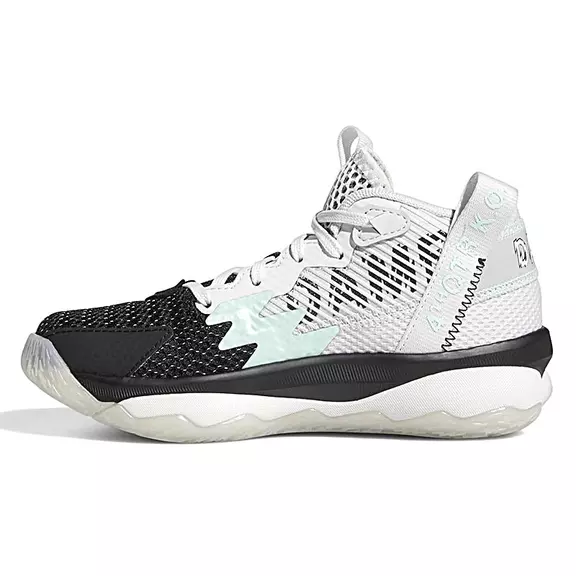 Dame 8 C "Knockout Champ"