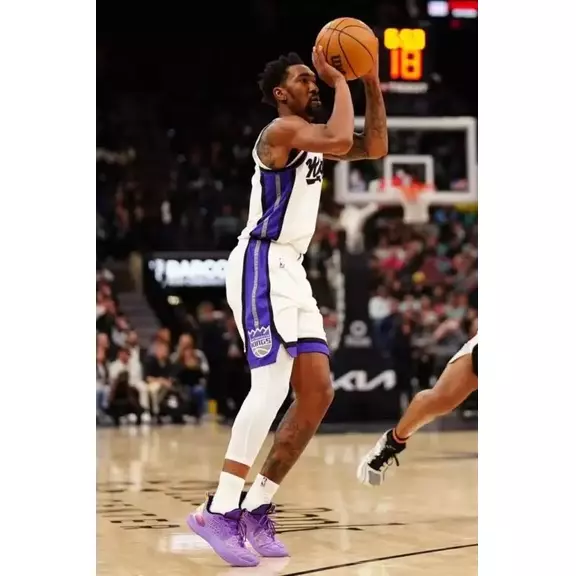 Peak Big Triangle 4.0 x Malik Monk "Full Court Fire"
