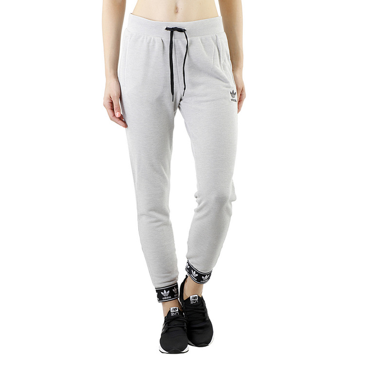 Ajouter au panier Adidas Originals Regular Track Pants Cuff "Berlinesa" (Medium Grey) Adidas Originals Regular Track Pants Cuff "Berlinesa" (Medium Grey)