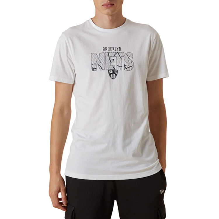 Ajouter au panier New Era NBA Brooklyn Nets Wordmark Court Infill T-Shirt "White" New Era NBA Brooklyn Nets Wordmark Court Infill T-Shirt "White"