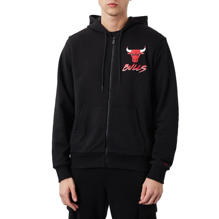 Ajouter au panier New Era NBA Chicago Bulls Script Logo FZ Hoodie "Black" New Era NBA Chicago Bulls Script Logo FZ Hoodie "Black"