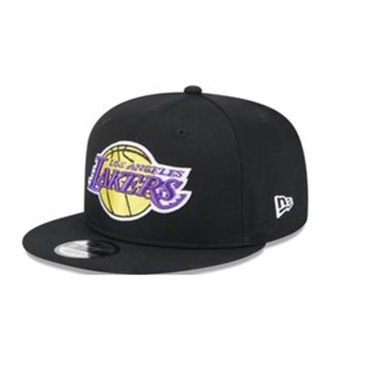 Ajouter au panier New Era NBA L.A Lakers Metallic Arch 9Fifty Cap New Era NBA L.A Lakers Metallic Arch 9Fifty Cap