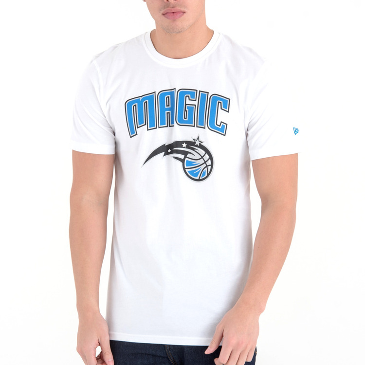 Ajouter au panier New Era NBA Team Logo Orlando Magic Logo Tee New Era NBA Team Logo Orlando Magic Logo Tee