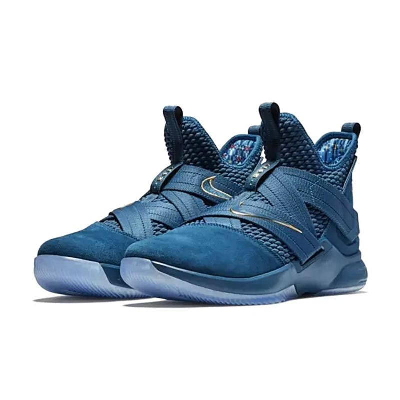 LeBron Soldier XII SFG Sixteen Victories 400