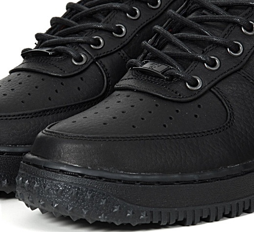Nike Air Force 1 Lebron Premium Low QS Ed (100/negro/rojo)