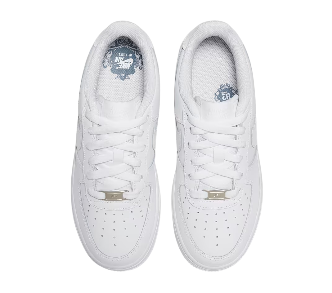 nike airforce junior white