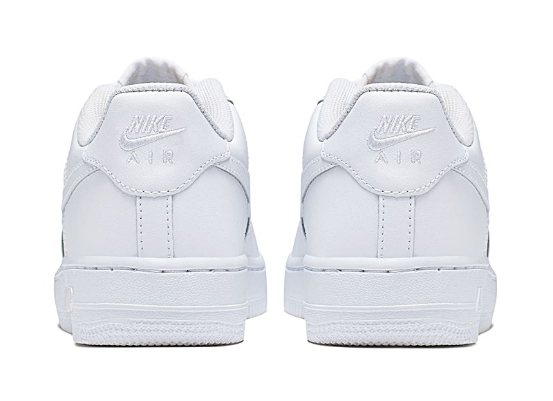 Nike Air Force 1 \