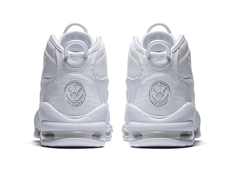 air max uptempo 95 triple white