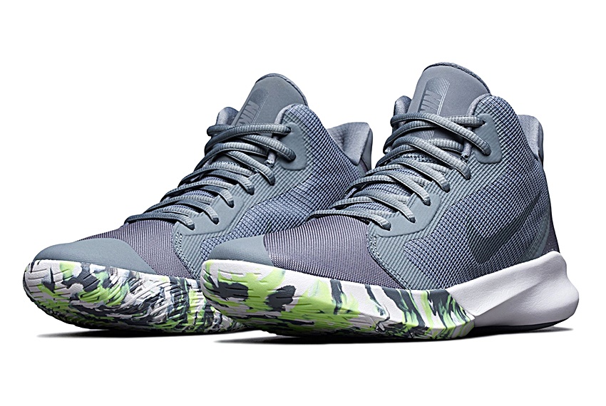 nike performance precision iii
