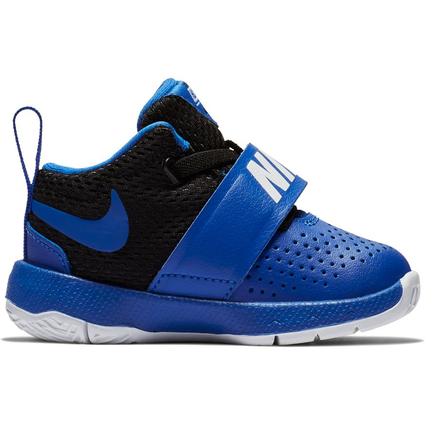 nike team hustle d 8 flyease